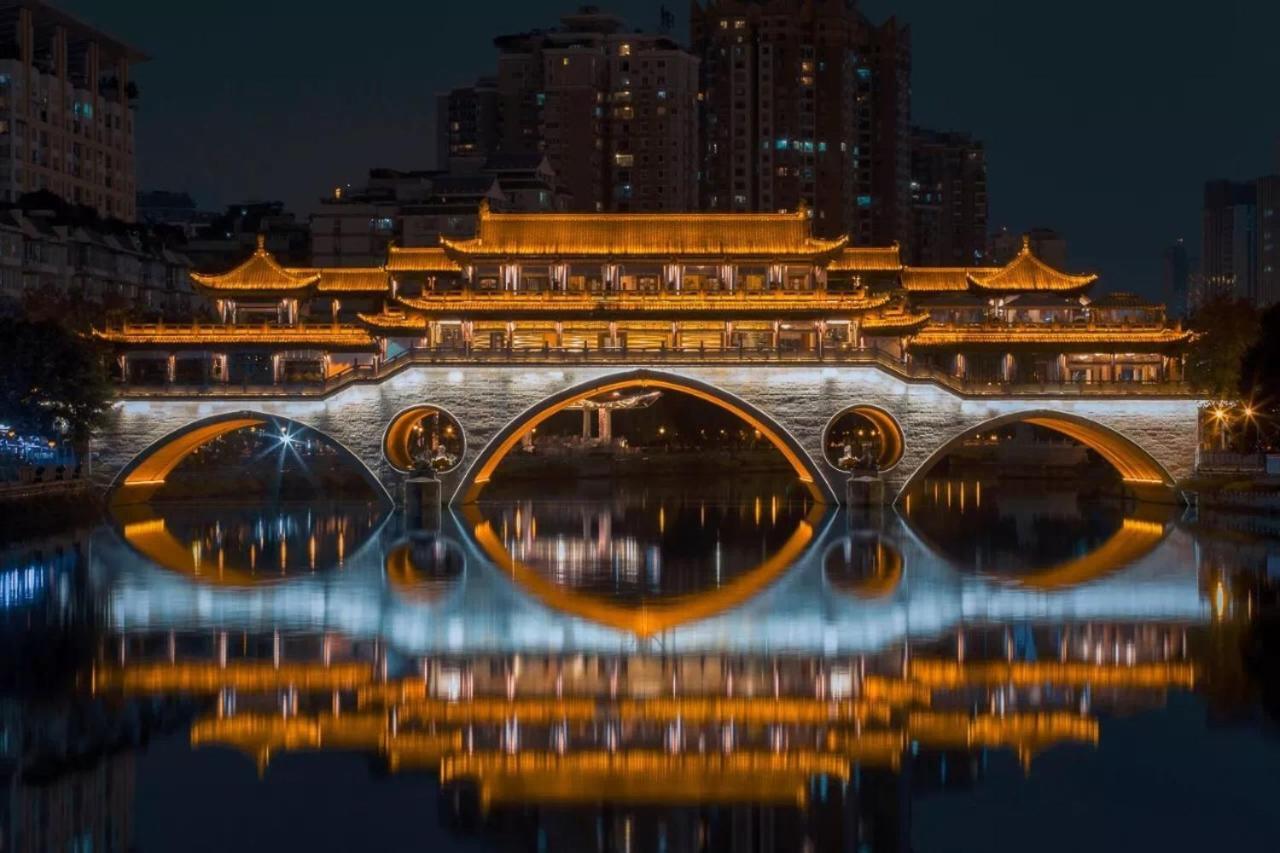 Moonlight Hotel Chengdu Exterior foto